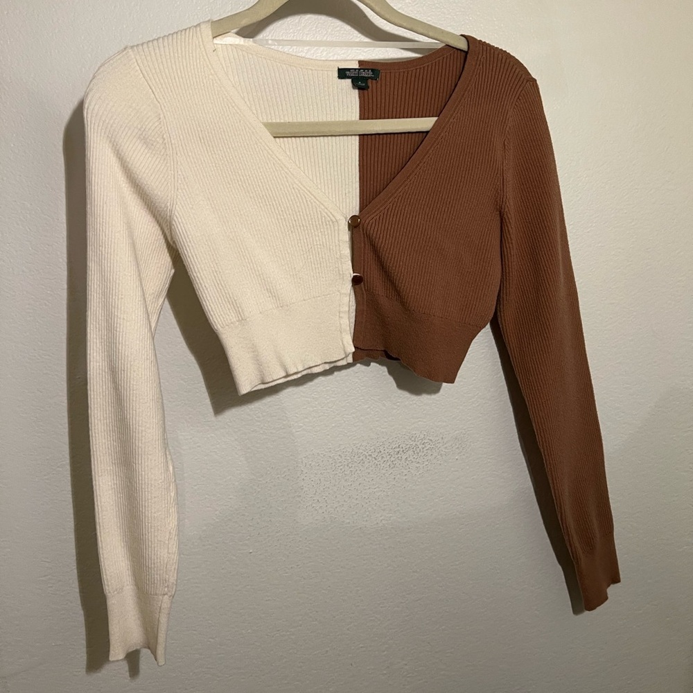 Two Toned Cropped Button Up Cardigan - Size S